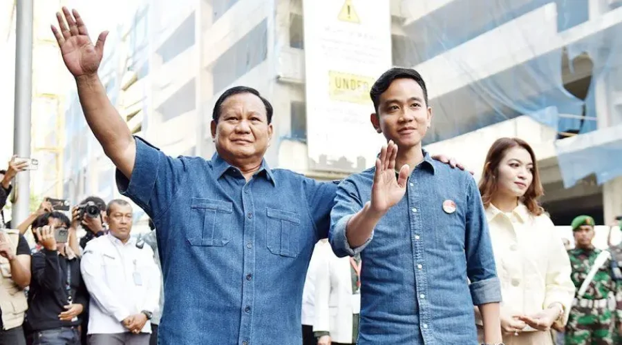 Anatomi Republik Satu Komando: Membedah Kontradiksi Struktur, Fiskal, dan Etika